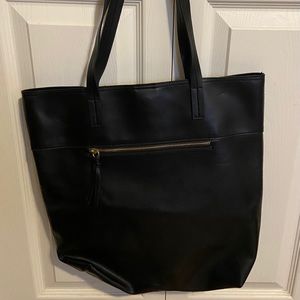 Black pleather tote